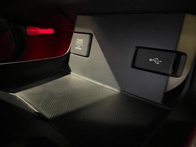 シビック タイプR ◇ワンオーナー◇後期◇R2年10月登録◇純正OPカーボンフードエアインテーク◇純正20AW◇純正ブレンボ◇純正ギャザーズSDナビ/フルセグTV◇フロント&バックカメラ(53枚目)