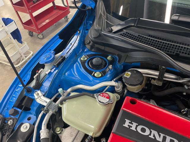 シビック タイプR ◇ワンオーナー◇後期◇R2年10月登録◇純正OPカーボンフードエアインテーク◇純正20AW◇純正ブレンボ◇純正ギャザーズSDナビ/フルセグTV◇フロント&バックカメラ(69枚目)