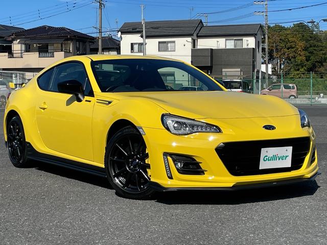 ＢＲＺ イエローエディション　◇１００台限定車◇ＳＴＩスポーツＰＫＧ◇ＬＥＤアクセサリーライナー◇純正ブレンボイエローキャリパー◇純正１７インチＡＷ◇専用内装◇カロッツェリアＳＤナビ／フルセグＴＶ◇バックカメラ◇ＬＥＤヘッドライト（6枚目）
