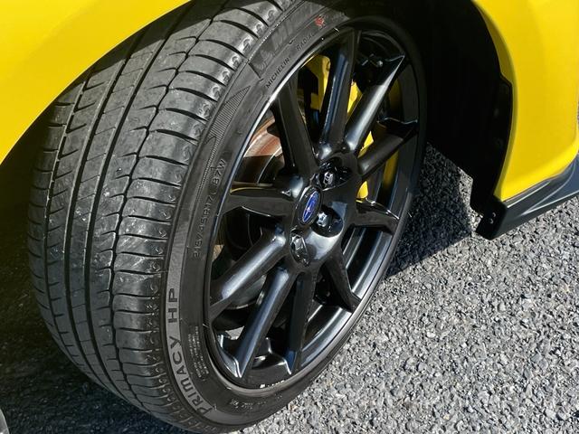 ＢＲＺ イエローエディション　◇１００台限定車◇ＳＴＩスポーツＰＫＧ◇ＬＥＤアクセサリーライナー◇純正ブレンボイエローキャリパー◇純正１７インチＡＷ◇専用内装◇カロッツェリアＳＤナビ／フルセグＴＶ◇バックカメラ◇ＬＥＤヘッドライト（14枚目）