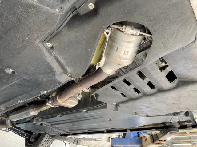 ＢＲＺ イエローエディション　◇１００台限定車◇ＳＴＩスポーツＰＫＧ◇ＬＥＤアクセサリーライナー◇純正ブレンボイエローキャリパー◇純正１７インチＡＷ◇専用内装◇カロッツェリアＳＤナビ／フルセグＴＶ◇バックカメラ◇ＬＥＤヘッドライト（55枚目）