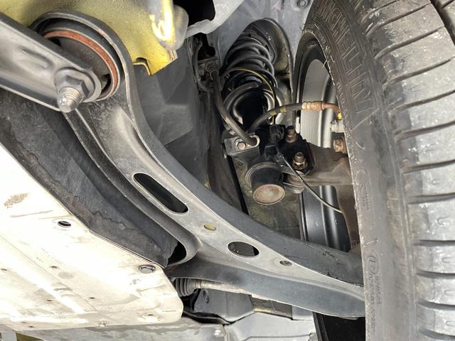 ＢＲＺ イエローエディション　◇１００台限定車◇ＳＴＩスポーツＰＫＧ◇ＬＥＤアクセサリーライナー◇純正ブレンボイエローキャリパー◇純正１７インチＡＷ◇専用内装◇カロッツェリアＳＤナビ／フルセグＴＶ◇バックカメラ◇ＬＥＤヘッドライト（59枚目）