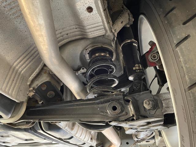 シビック タイプＲ　◇無限フロントスポイラー◇純正ブレンボ◇ＢＣレーシング車高調◇ＦＡＣＥＷＨＥＥＬＳ鍛造１ＰＩＥＣＥ１８ＡＷ◇５次元ファイアーボールスペック１マフラー◇ＳＥＥＫＥＲスポーツＥＣＵ◇カーボンＧＴウイング（63枚目）