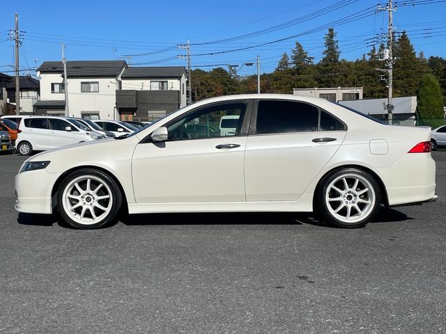 アコード ユーロＲ　◇純正レカロシート◇フジツボマフラー◇ＷＯＲＫ１８インチＡＷ◇車高調◇ＨＩＤヘッドライト◇ＬＥＤフォグライト◇保証書◇取扱説明書◇Ｒ２．４．６年点検記録簿有（9枚目）