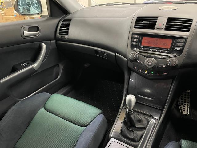 アコード ユーロＲ　◇純正レカロシート◇フジツボマフラー◇ＷＯＲＫ１８インチＡＷ◇車高調◇ＨＩＤヘッドライト◇ＬＥＤフォグライト◇保証書◇取扱説明書◇Ｒ２．４．６年点検記録簿有（39枚目）