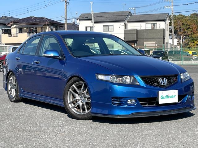 アコード ユーロＲ　◇純正レカロシート◇フジツボマフラー◇ＫＷ車高調◇純正１７インチＡＷ◇フロントスポイラー◇純正ＨＤＤナビ◇バックカメラ◇純正ＭＯＭＯステアリング◇ＨＩＤヘッドライト◇フォグライト（6枚目）