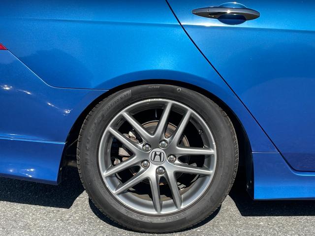 アコード ユーロＲ　◇純正レカロシート◇フジツボマフラー◇ＫＷ車高調◇純正１７インチＡＷ◇フロントスポイラー◇純正ＨＤＤナビ◇バックカメラ◇純正ＭＯＭＯステアリング◇ＨＩＤヘッドライト◇フォグライト（12枚目）