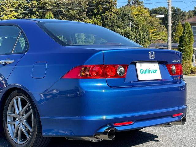 アコード ユーロＲ　◇純正レカロシート◇フジツボマフラー◇ＫＷ車高調◇純正１７インチＡＷ◇フロントスポイラー◇純正ＨＤＤナビ◇バックカメラ◇純正ＭＯＭＯステアリング◇ＨＩＤヘッドライト◇フォグライト（15枚目）