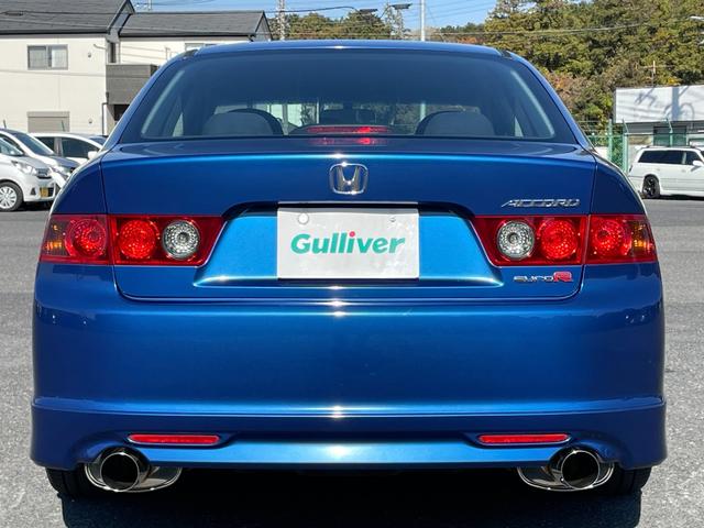 アコード ユーロＲ　◇純正レカロシート◇フジツボマフラー◇ＫＷ車高調◇純正１７インチＡＷ◇フロントスポイラー◇純正ＨＤＤナビ◇バックカメラ◇純正ＭＯＭＯステアリング◇ＨＩＤヘッドライト◇フォグライト（17枚目）