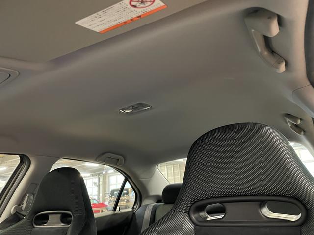 アコード ユーロＲ　◇純正レカロシート◇フジツボマフラー◇ＫＷ車高調◇純正１７インチＡＷ◇フロントスポイラー◇純正ＨＤＤナビ◇バックカメラ◇純正ＭＯＭＯステアリング◇ＨＩＤヘッドライト◇フォグライト（35枚目）