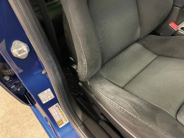 アコード ユーロＲ　◇純正レカロシート◇フジツボマフラー◇ＫＷ車高調◇純正１７インチＡＷ◇フロントスポイラー◇純正ＨＤＤナビ◇バックカメラ◇純正ＭＯＭＯステアリング◇ＨＩＤヘッドライト◇フォグライト（39枚目）