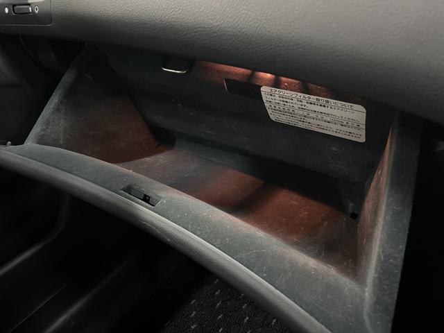 アコード ユーロＲ　◇純正レカロシート◇フジツボマフラー◇ＫＷ車高調◇純正１７インチＡＷ◇フロントスポイラー◇純正ＨＤＤナビ◇バックカメラ◇純正ＭＯＭＯステアリング◇ＨＩＤヘッドライト◇フォグライト（42枚目）