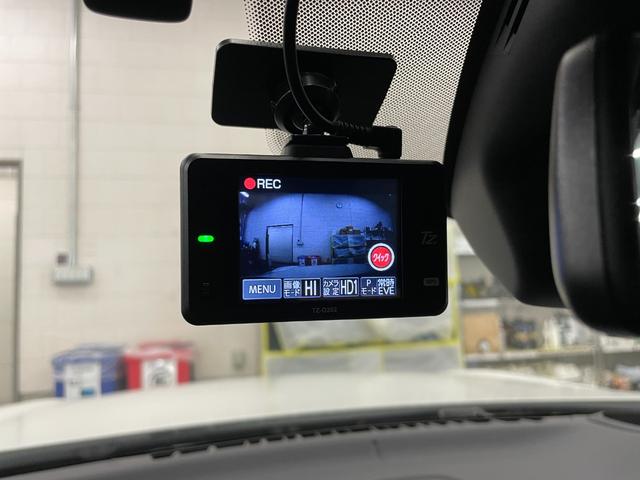 スープラ ＲＺ　マットホワイトエディション　◇５０台限定車◇ワンオーナー◇フルプロテクションフィルム施工車両◇ＧＲカーボンフルエアロ◇ＧＲ鍛造１９ＡＷ◇ＧＲスポーツマフラー◇ＧＲパフォーマンスダンパー◇ベージュレザーシート◇ＬＥＤヘッドライト（40枚目）