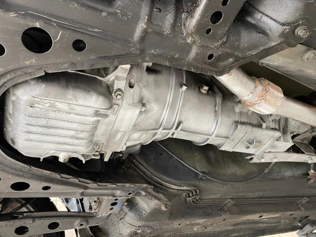 ユーノスロードスター Ｍ２－１００１　◇３００台限定車◇専用エアロ◇専用アルミ製ロールバー◇専用ＭＯＭＯステアリング◇専用バケットシート◇専用１５インチＡＷ◇専用チューニングエンジン◇機械式ＬＳＤ◇専用Ｆタワーバー（67枚目）