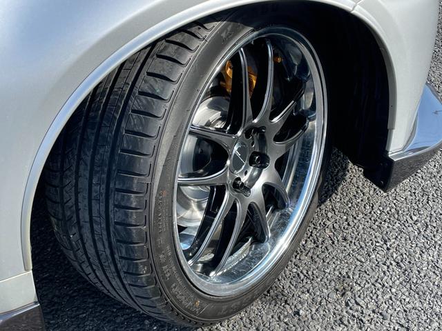 フェアレディZ バージョンニスモ タイプ380RS ◇300台限定車◇純正オプションMOMOステアリング(純正有)◇純正NISMOマフラー◇純正NISMOサスショック◇純正NISMOフルエアロ◇WORK19AW◇HIDヘッドライト◇保証書◇取扱説明書(14枚目)
