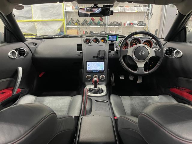 フェアレディZ バージョンニスモ タイプ380RS ◇300台限定車◇純正オプションMOMOステアリング(純正有)◇純正NISMOマフラー◇純正NISMOサスショック◇純正NISMOフルエアロ◇WORK19AW◇HIDヘッドライト◇保証書◇取扱説明書(28枚目)