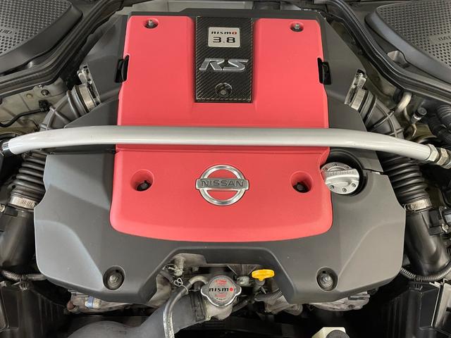 フェアレディZ バージョンニスモ タイプ380RS ◇300台限定車◇純正オプションMOMOステアリング(純正有)◇純正NISMOマフラー◇純正NISMOサスショック◇純正NISMOフルエアロ◇WORK19AW◇HIDヘッドライト◇保証書◇取扱説明書(70枚目)