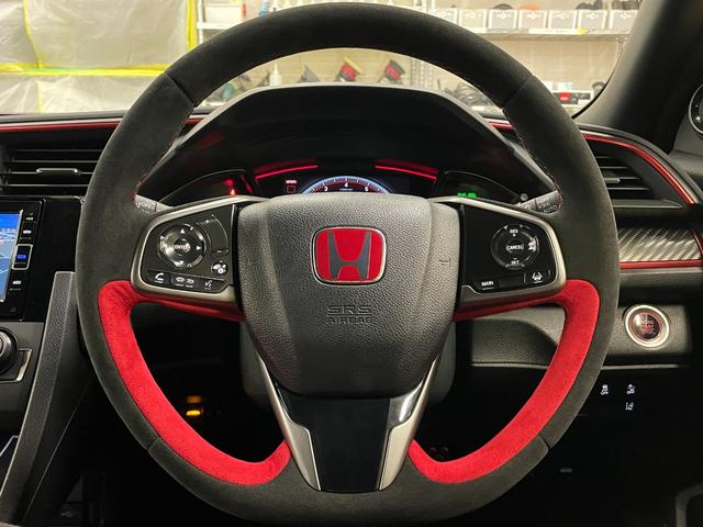 シビック タイプＲ・リミテッドエディション　◇２００台限定車◇ワンオーナー◇フルオリジナル車両◇専用ＢＢＳ２０インチＡＷ◇純正ブレンボブレーキ◇純正ＳＤナビ／フルセグＴＶ◇バックカメラ◇純正前後ドライブレコーダー◇ホンダセンシング（51枚目）