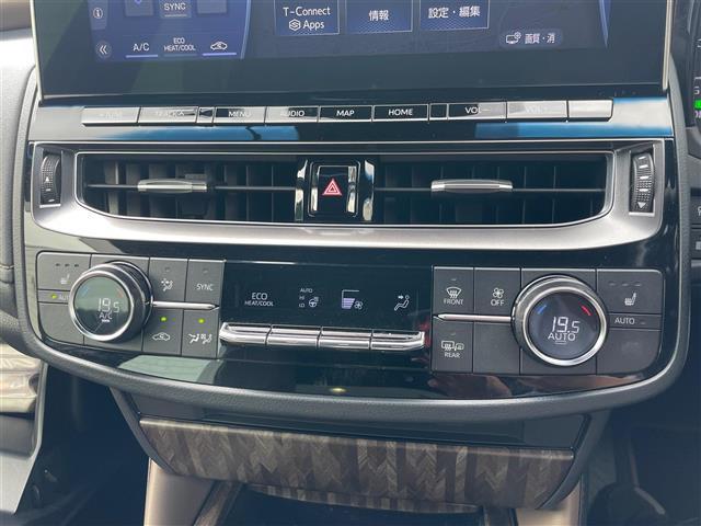 クラウンハイブリッド Ｓ　エレガンススタイルＩＩＩ　後期　純正ワイドナビ　フルセグ　ＤＶＤ　Ｂｌｕｅｔｏｏｔｈ　ドラレコ　バックカメラ　ＥＴＣ　前後コーナーセンサー　レーンアシスト　前席パワーシート　前席シートヒーター　レーダークルーズコントロール（12枚目）