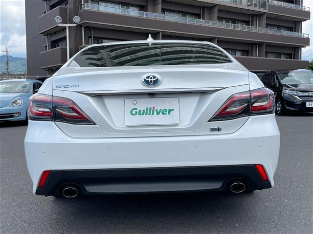 クラウンハイブリッド Ｓ　エレガンススタイルＩＩＩ　後期　純正ワイドナビ　フルセグ　ＤＶＤ　Ｂｌｕｅｔｏｏｔｈ　ドラレコ　バックカメラ　ＥＴＣ　前後コーナーセンサー　レーンアシスト　前席パワーシート　前席シートヒーター　レーダークルーズコントロール（32枚目）