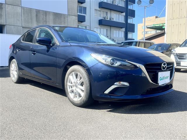 アクセラ 15S 純正ナビ フルセグTV DVD再生 Bluetooth接続 バックカメラ ETC アイドリングストップ 衝突軽減ブレーキ BSM スマートキー プッシュスタート 純正16AW 純正フロアマット(32枚目)