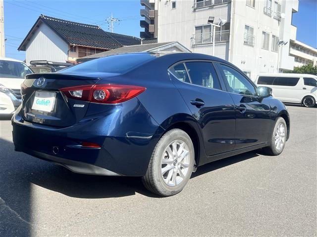 アクセラ 15S 純正ナビ フルセグTV DVD再生 Bluetooth接続 バックカメラ ETC アイドリングストップ 衝突軽減ブレーキ BSM スマートキー プッシュスタート 純正16AW 純正フロアマット(38枚目)