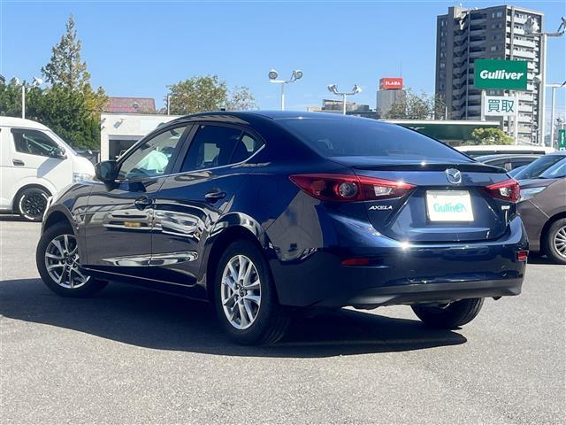 アクセラ 15S 純正ナビ フルセグTV DVD再生 Bluetooth接続 バックカメラ ETC アイドリングストップ 衝突軽減ブレーキ BSM スマートキー プッシュスタート 純正16AW 純正フロアマット(43枚目)