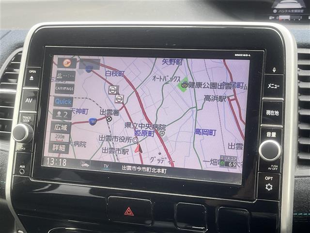 セレナ ライダー プロパイロット E 純正9インチナビ フリップダウンモニター フルセグTV DVD再生 Bluetooth バックカメラ ETC 両側パワスラ ACC アイドリングストップ コーナーセンサー スマートキー 純正16AW(3枚目)