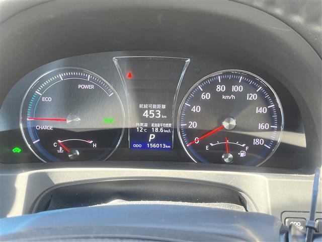 クラウンハイブリッド アスリートS 純正ナビ フルセグ DVD再生 Bluetooth ビルトインETC バックカメラ サンルーフ フルエアロ クルコン 衝突軽減ブレーキ 前席パワーシート 前席シートヒーター 純正HIDライト 純正AW(5枚目)