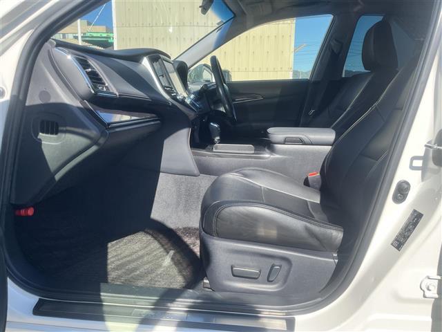 クラウンハイブリッド アスリートS 純正ナビ フルセグ DVD再生 Bluetooth ビルトインETC バックカメラ サンルーフ フルエアロ クルコン 衝突軽減ブレーキ 前席パワーシート 前席シートヒーター 純正HIDライト 純正AW(20枚目)