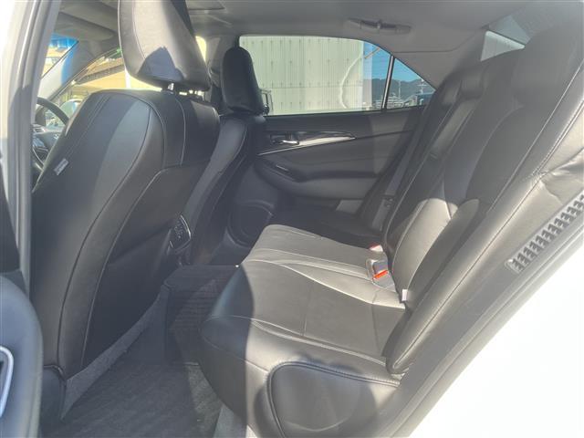 クラウンハイブリッド アスリートS 純正ナビ フルセグ DVD再生 Bluetooth ビルトインETC バックカメラ サンルーフ フルエアロ クルコン 衝突軽減ブレーキ 前席パワーシート 前席シートヒーター 純正HIDライト 純正AW(21枚目)