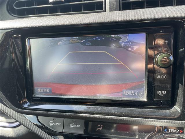 アクア S 純正ナビ フルセグ DVD再生 Bluetooth バックカメラ 前後ドラレコ ビルトインETC スマートキー プッシュスタート 社外15インチアルミ オートライト オートエアコン(4枚目)