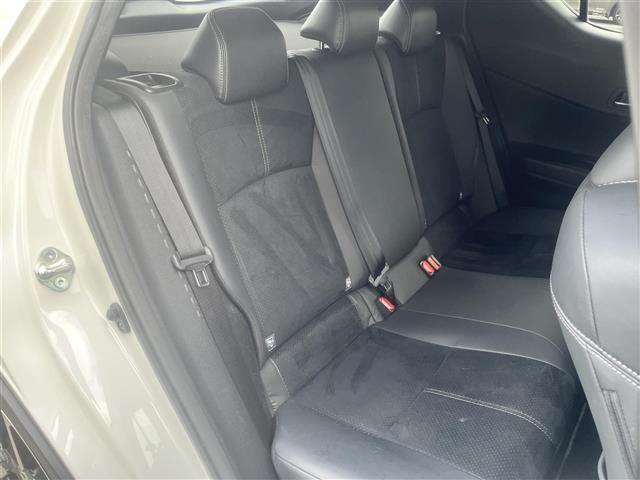 C-HR S GRスポーツ 純正メモリナビ フルセグ Bluetooth バックカメラ ビルトインETC クルコン レーンキープ 衝突軽減システム 盗難防止装置 純正LEDライト オートハイビーム 純正19インチアルミホイール(24枚目)