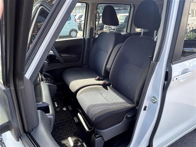 ルークス ハイウェイスター X 純正9インチナビ フルセグ DVD再生 Bluetooth ETC 全周囲カメラ 前方ドライブレコーダー 前後コーナーセンサー レーンキープアシスト パワースライドドア 純正フロアマット LEDライト(13枚目)