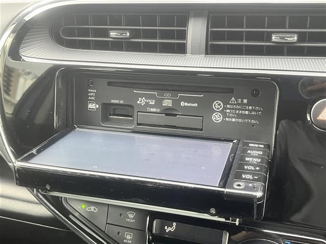 アクア Ｓ　純正ナビ　フルセグＴＶ　Ｂｌｕｅｔｏｏｔｈ　バックカメラ　ビルトインＥＴＣ　衝突軽減ブレーキ　アイドリングストップ　横滑り防止装置　純正フロアマット　保証書　取扱説明書　スペアキー１本（5枚目）