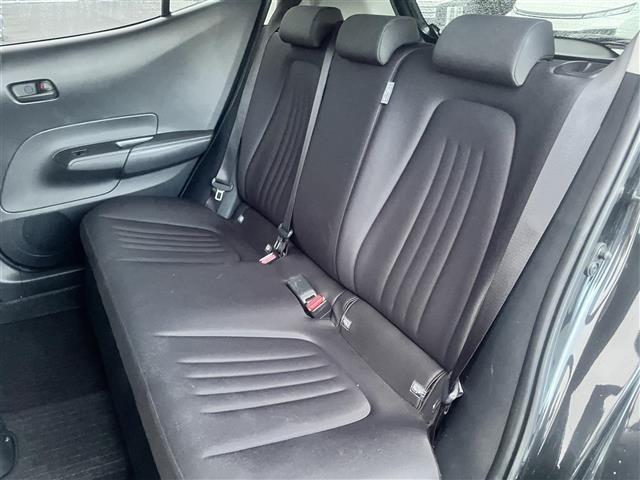 アクア Ｘ　純正メモリナビ　Ｂｌｕｅｔｏｏｔｈ　バックカメラ　ビルトインＥＴＣ　クルコン　アイドリングストップ　衝突軽減ブレーキ　オートハイビーム／ライト　スマートキー　プッシュスタート　純正ＬＥＤヘッドライト（29枚目）