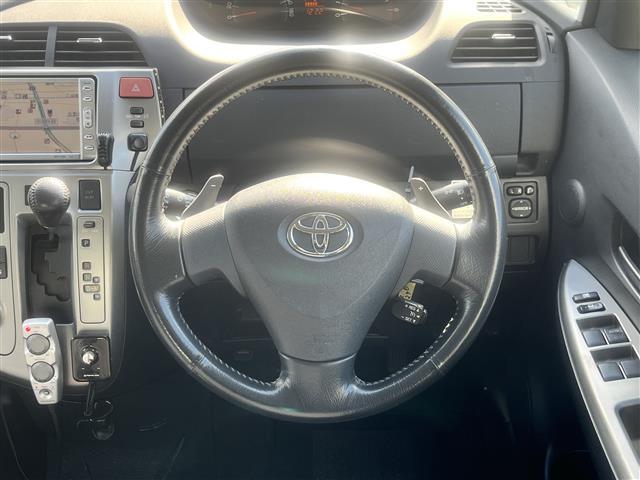 ラクティス Ｇ　ＬパッケージＨＩＤセレクション　純正ナビ　ＤＶＤ再生　ビルトインＥＴＣ　クルーズコントロール　パドルシフト　スマートキー　プッシュスタート　純正ＨＩＤライト　純正フロアマット　社外アルミホイール　取扱説明書　スペアキー１本（6枚目）