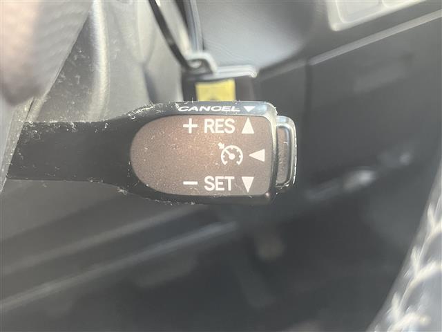 ラクティス Ｇ　ＬパッケージＨＩＤセレクション　純正ナビ　ＤＶＤ再生　ビルトインＥＴＣ　クルーズコントロール　パドルシフト　スマートキー　プッシュスタート　純正ＨＩＤライト　純正フロアマット　社外アルミホイール　取扱説明書　スペアキー１本（7枚目）