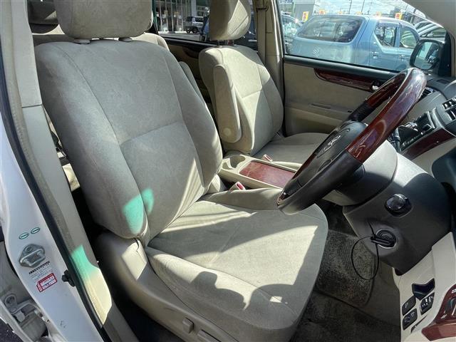 イプサム 240u Gセレクション 純正ナビ バックカメラ リアコーナーセンサー 純正フロアマット(17枚目)