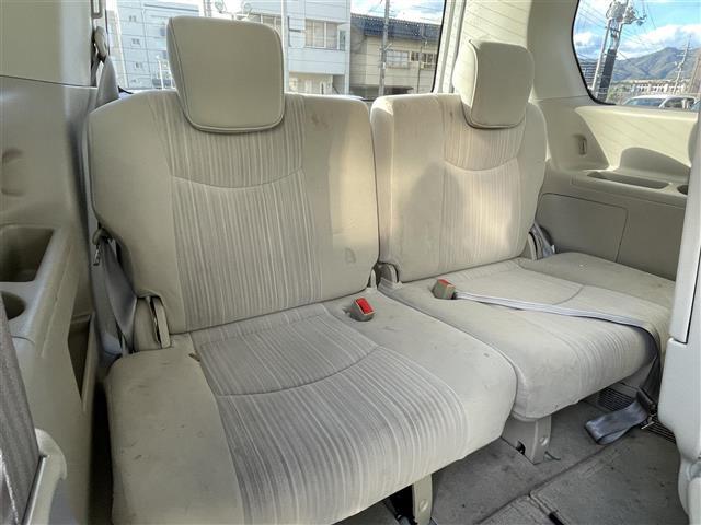 セレナ ２０Ｇ　純正ナビ　ＤＶＤ再生　ＥＴＣ　クルーズコントロール　全方位カメラ　前後コーナーセンサー　両側パワースライドドア　後席モニター　スマートキー　プッシュスタート　純正フロアマット（24枚目）