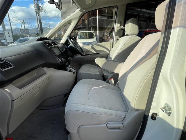 セレナ ２０Ｇ　純正ナビ　ＤＶＤ再生　ＥＴＣ　クルーズコントロール　全方位カメラ　前後コーナーセンサー　両側パワースライドドア　後席モニター　スマートキー　プッシュスタート　純正フロアマット（26枚目）