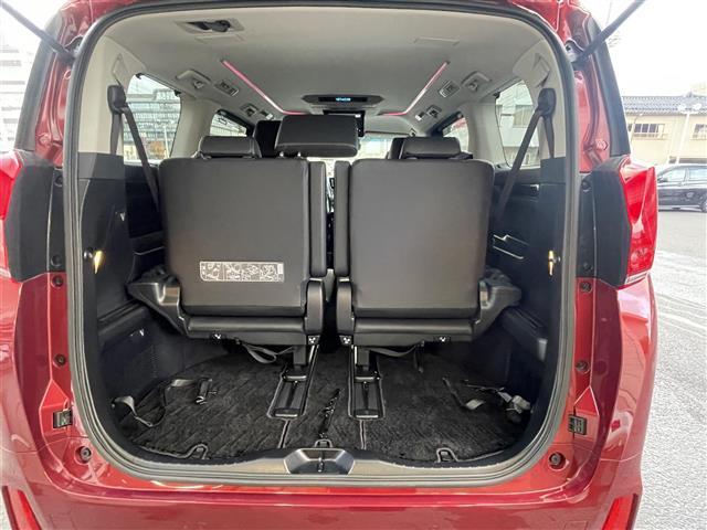 アルファードハイブリッド ＳＲ　サイドリフトアップ　純正９型ナビ　ＪＢＬサウンド　後席モニター　ＤＶＤ再生　フルセグ　ＢＴ　黒レザーシート　バックカメラ　ＥＴＣ２．０　両側パワースライド　前後ドラレコ　クルーズコントロール　　助手席／２列目オットマン（30枚目）