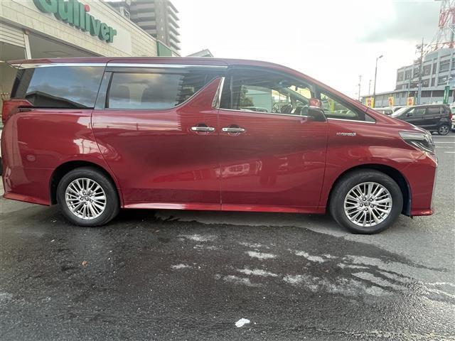 アルファードハイブリッド ＳＲ　サイドリフトアップ　純正９型ナビ　ＪＢＬサウンド　後席モニター　ＤＶＤ再生　フルセグ　ＢＴ　黒レザーシート　バックカメラ　ＥＴＣ２．０　両側パワースライド　前後ドラレコ　クルーズコントロール　　助手席／２列目オットマン（36枚目）