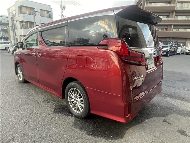 アルファードハイブリッド ＳＲ　サイドリフトアップ　純正９型ナビ　ＪＢＬサウンド　後席モニター　ＤＶＤ再生　フルセグ　ＢＴ　黒レザーシート　バックカメラ　ＥＴＣ２．０　両側パワースライド　前後ドラレコ　クルーズコントロール　　助手席／２列目オットマン（40枚目）