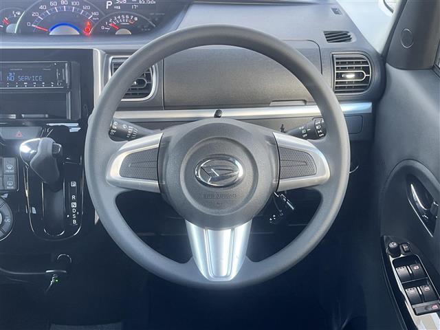 タント カスタムＸ　社外オーディオ　Ｂｌｕｅｔｏｏｔｈ　ドライブレコーダー　片側パワースライドドア　横滑り防止装置　盗難防止装置　アイドリングストップ　スマートキー　プッシュスタート　純正フロアマット（5枚目）