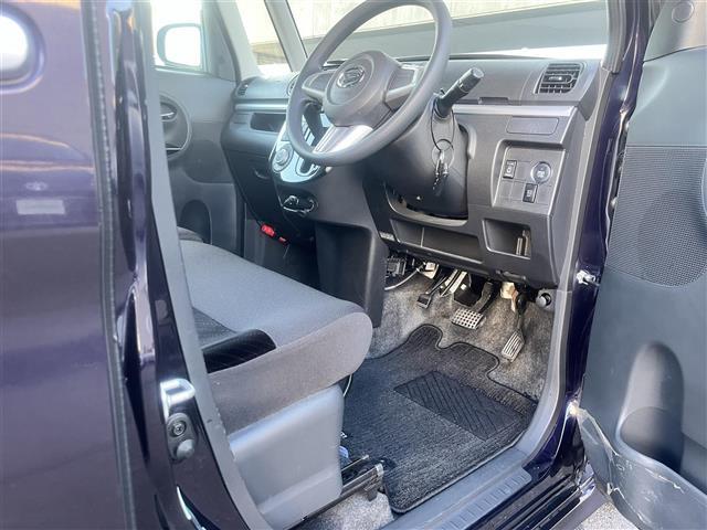 タント カスタムＸ　社外オーディオ　Ｂｌｕｅｔｏｏｔｈ　ドライブレコーダー　片側パワースライドドア　横滑り防止装置　盗難防止装置　アイドリングストップ　スマートキー　プッシュスタート　純正フロアマット（20枚目）