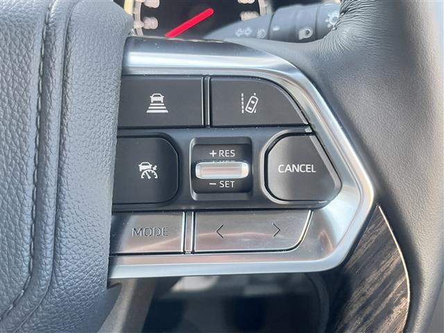 ランドクルーザー ＺＸ　ワンオーナー　モデリスタエアロ　サンルーフ　ＪＢＬ　ベージュ革　純１２．３型ナビ　フルセグ　ＤＶＤ再生　全方位　後席モニタ　ドラレコ　ＥＴＣ　ＴＳＳ　ＢＳＭ　ＨＵＤ　パワーバックドア　純２０ＡＷ（8枚目）