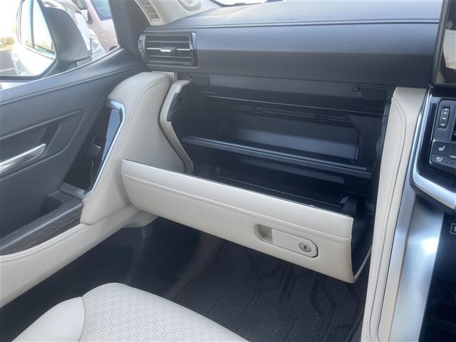 ランドクルーザー ＺＸ　ワンオーナー　モデリスタエアロ　サンルーフ　ＪＢＬ　ベージュ革　純１２．３型ナビ　フルセグ　ＤＶＤ再生　全方位　後席モニタ　ドラレコ　ＥＴＣ　ＴＳＳ　ＢＳＭ　ＨＵＤ　パワーバックドア　純２０ＡＷ（14枚目）