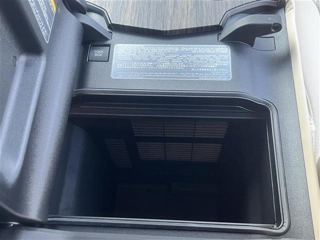 ランドクルーザー ＺＸ　ワンオーナー　モデリスタエアロ　サンルーフ　ＪＢＬ　ベージュ革　純１２．３型ナビ　フルセグ　ＤＶＤ再生　全方位　後席モニタ　ドラレコ　ＥＴＣ　ＴＳＳ　ＢＳＭ　ＨＵＤ　パワーバックドア　純２０ＡＷ（19枚目）