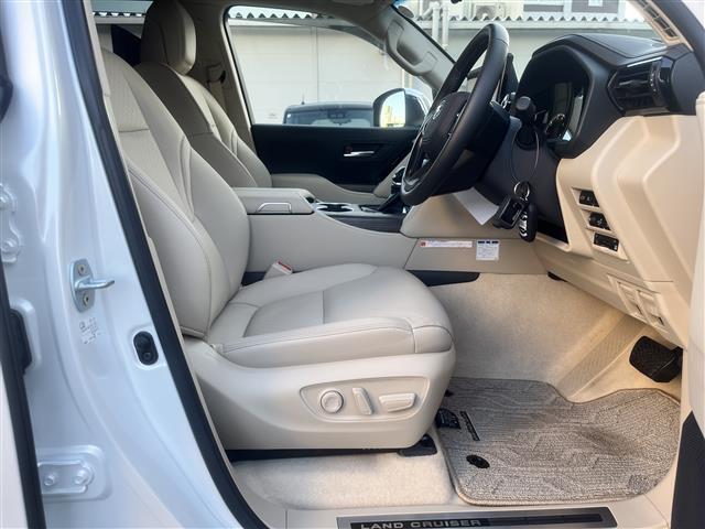 ランドクルーザー ＺＸ　ワンオーナー　モデリスタエアロ　サンルーフ　ＪＢＬ　ベージュ革　純１２．３型ナビ　フルセグ　ＤＶＤ再生　全方位　後席モニタ　ドラレコ　ＥＴＣ　ＴＳＳ　ＢＳＭ　ＨＵＤ　パワーバックドア　純２０ＡＷ（22枚目）